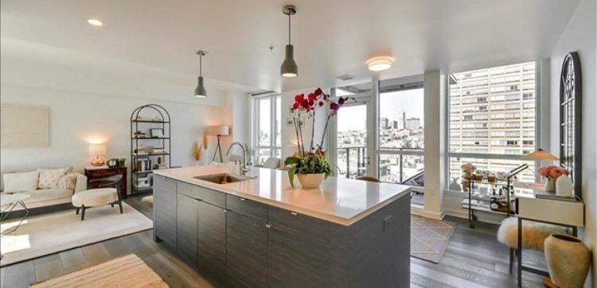 One of best Condo buildings in San Francisco. The Rockwell-Luxury and Modern Condos 3 blocks walking to the famous Lafayette Park in Pacific Heights. $1.615 Million