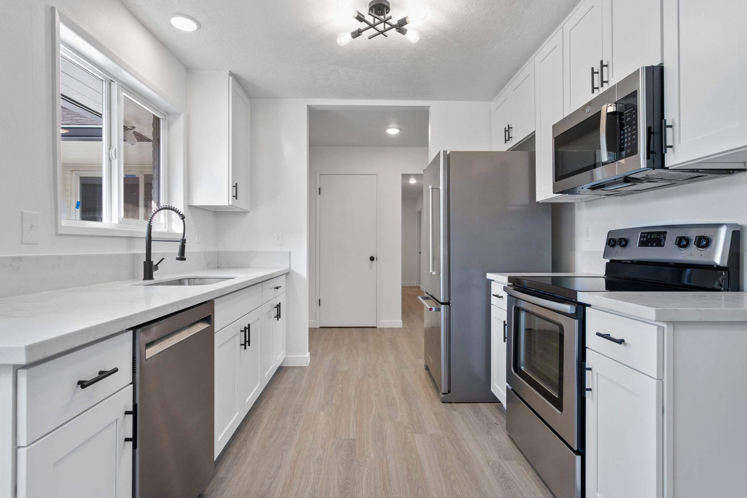Tabor Villa, 11 Units in SE Portland | Full Renovation in 2022