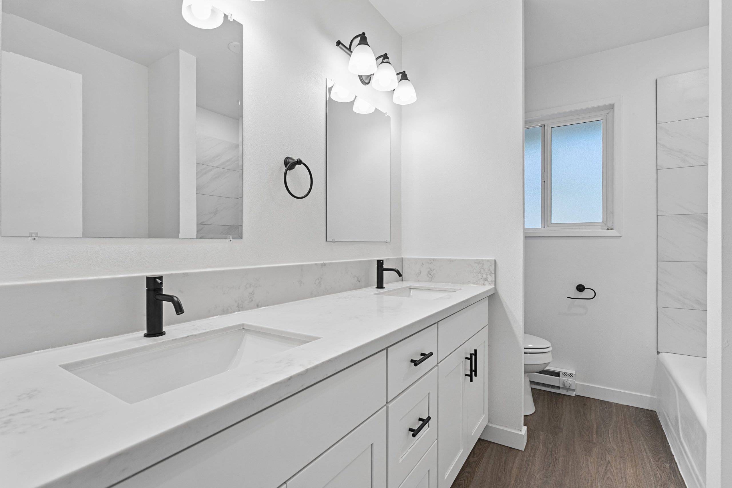 Tabor Villa, 11 Units in SE Portland | Full Renovation in 2022