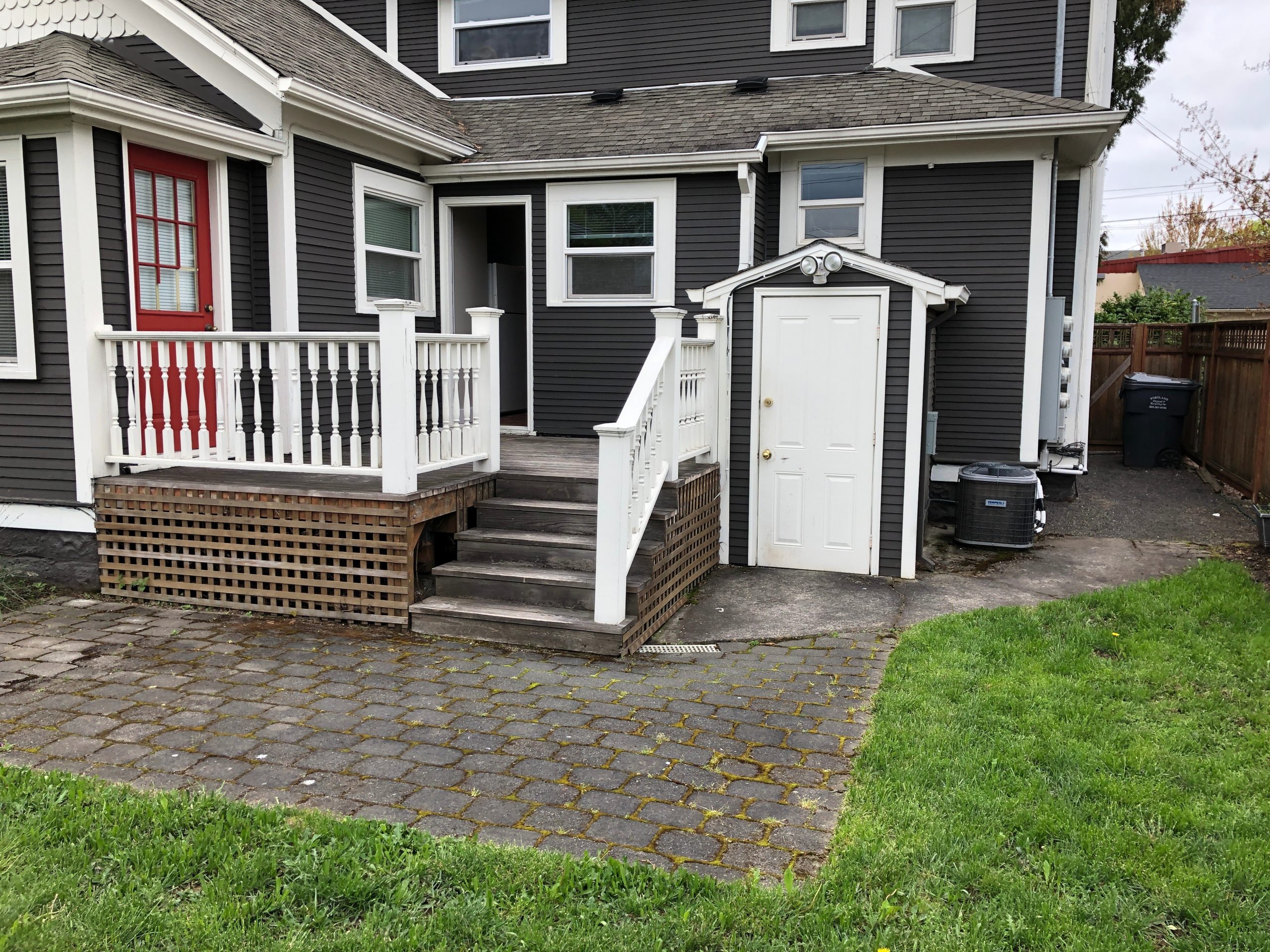 Tri-plex near University of Portland – Fully Leased with Development Potential