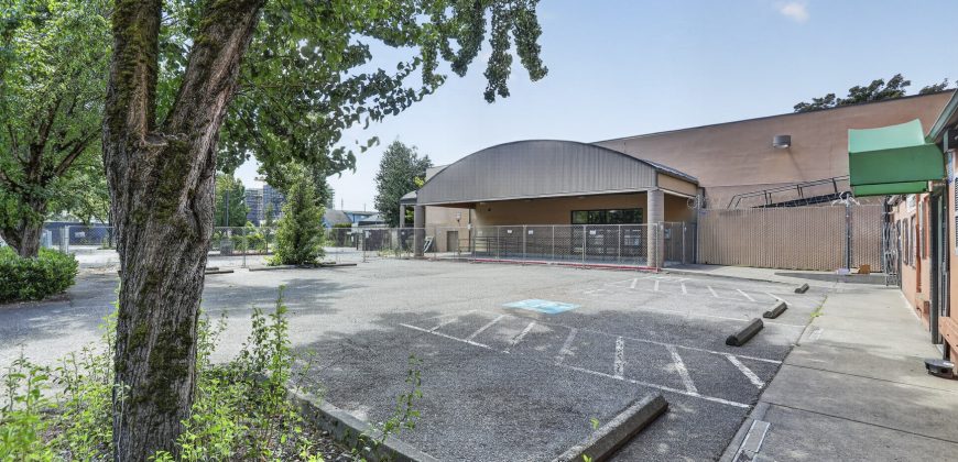 Premier “HOLLYWOOD DISTRICT” Development Opportunity!