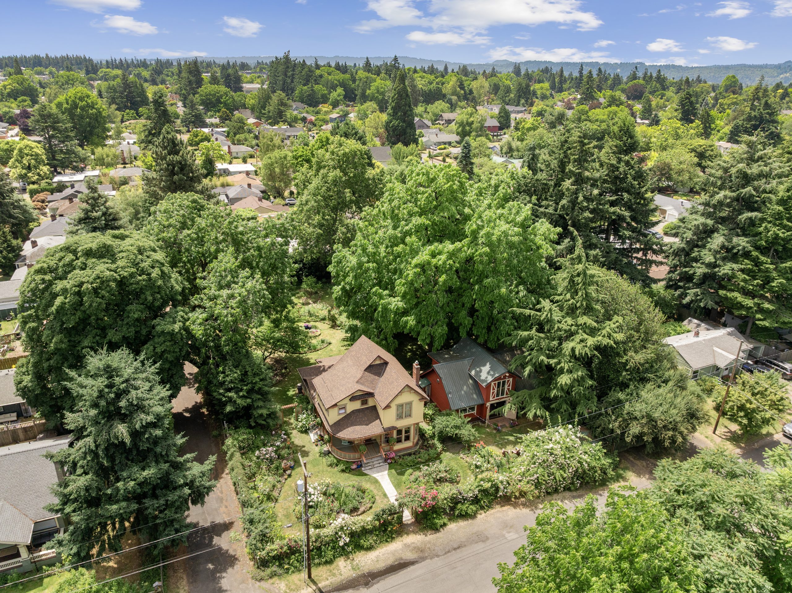 A Rare Victorian Farmhouse Compound in the Heart of Woodstock