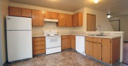 11 units in SE Portland – Spacious townhome-style floorplans, 2003 construction