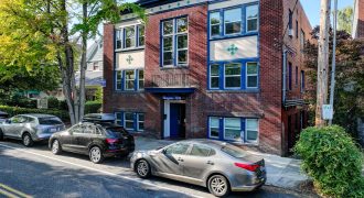 Burgess Apartments – 15 units in NW Portland, OR