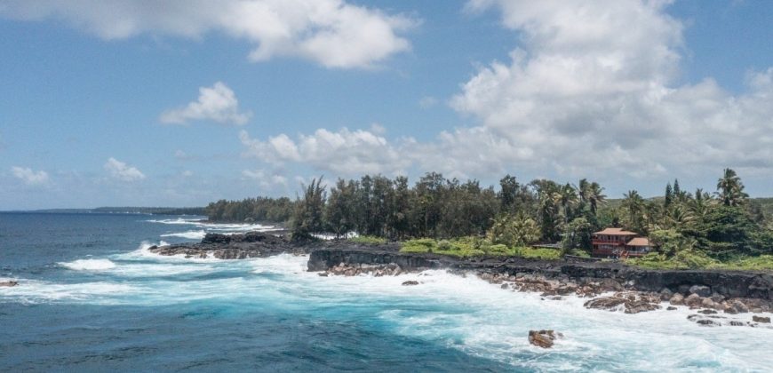 TURNKEY HAWAII INVESTMENT | FINITE OCEANFRONT LUXURY ESTATE WITH PROVEN TRAILING FINANCIALS